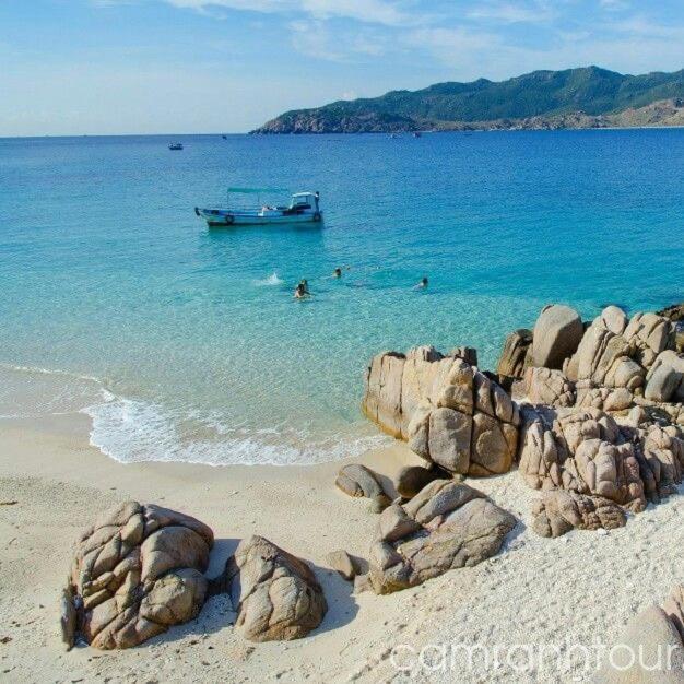 Lucia Beach Hotel Da Nang Exterior foto